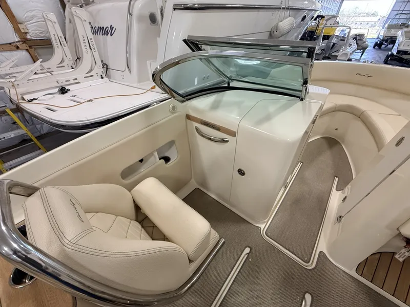 Slide: The Image of Chris-Craft 27' Launch 2019 - 7936375