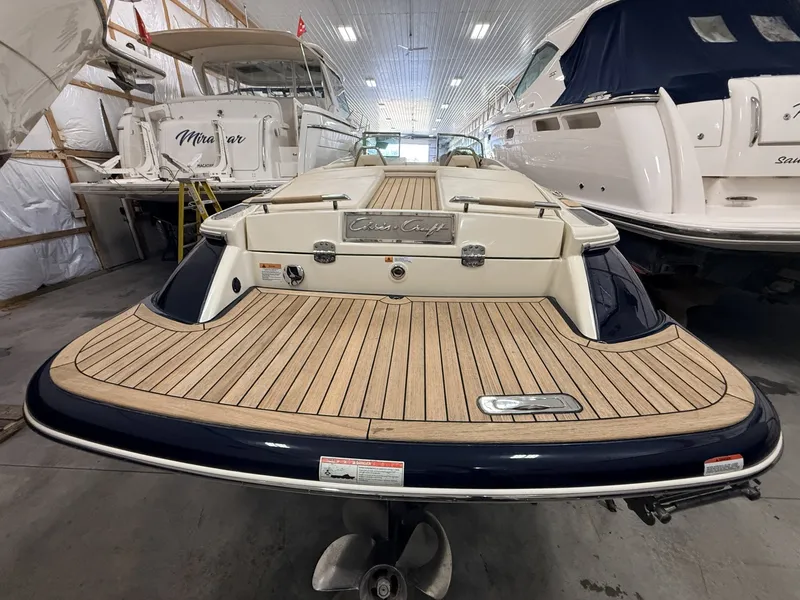 Slide: The Image of Chris-Craft 27' Launch 2019 - 7936387