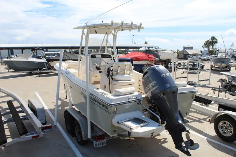 Slide: The Image of Grady-White Fisherman 209 2015 - 7937509
