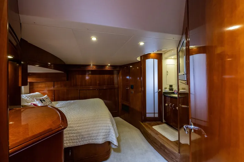 Slide: The Image of Carver Yachts 530 Voyager Pilothouse 2003 - 7937686