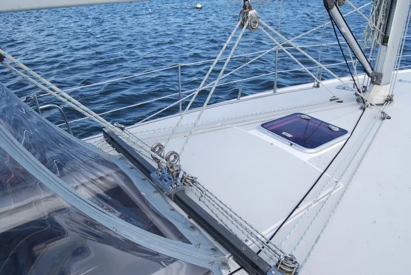 Slide: The Image of Catalina 36 Mkll 2005 - 7937899