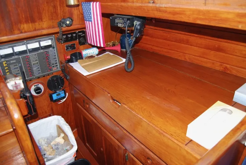 Slide: The Image of Bristol 40 Yawl 1980 - 7937998