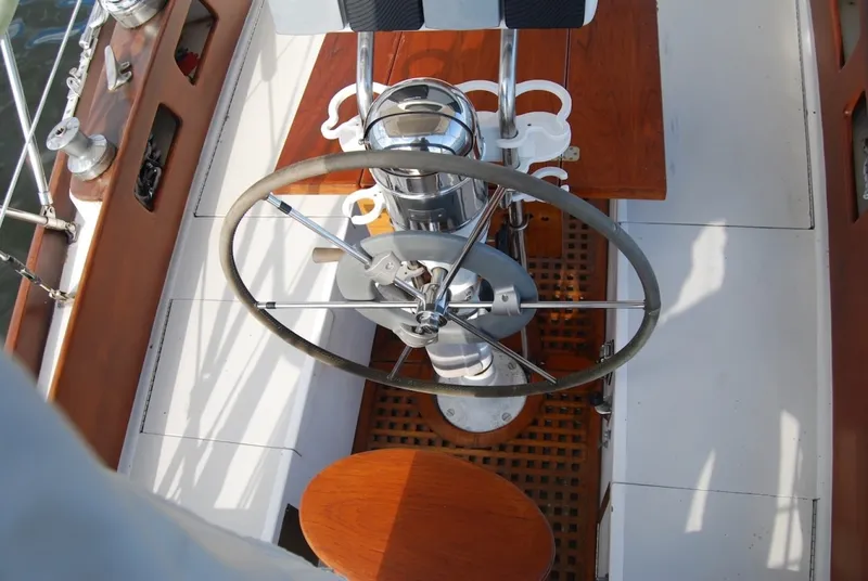 Slide: The Image of Bristol 40 Yawl 1980 - 7937978