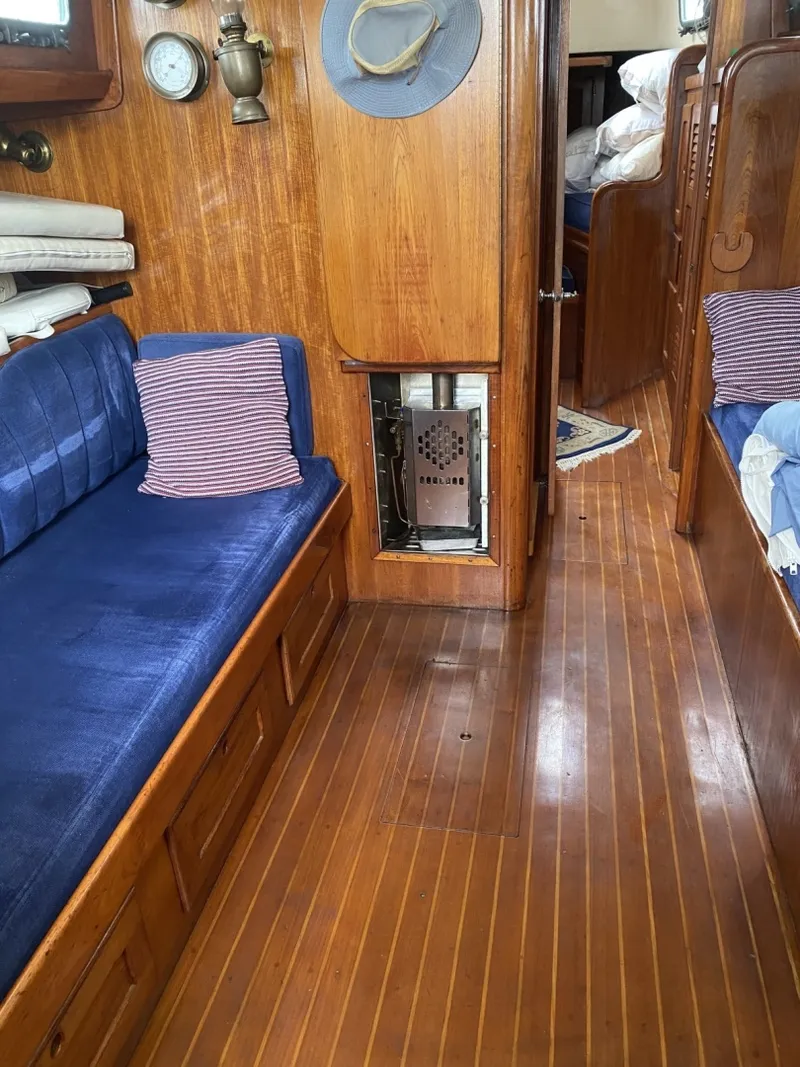 Slide: The Image of Bristol 40 Yawl 1980 - 7937953