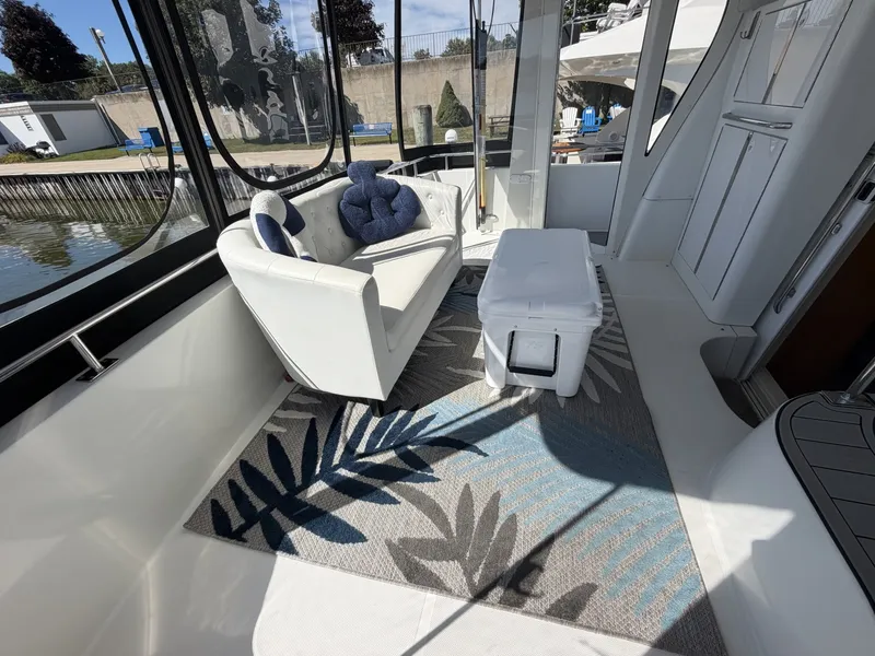 Slide: The Image of Carver Yachts 396 Motor Yacht 2000 - 7938050