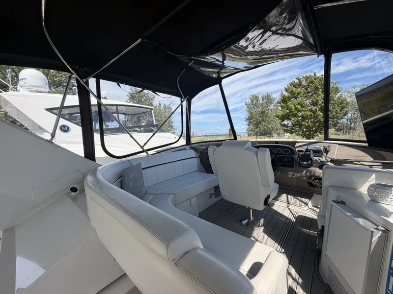Slide: The Image of Carver Yachts 396 Motor Yacht 2000 - 7938042