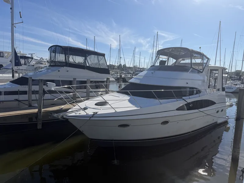 The Image of Carver Yachts 396 Motor Yacht 2000 - 7938028