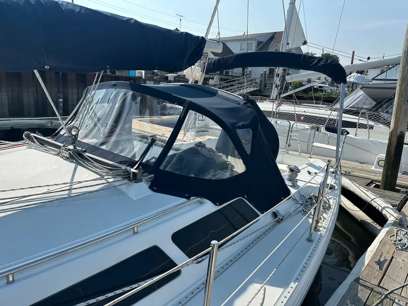Slide: The Image of Catalina 34 mkII 1996 - 7938179