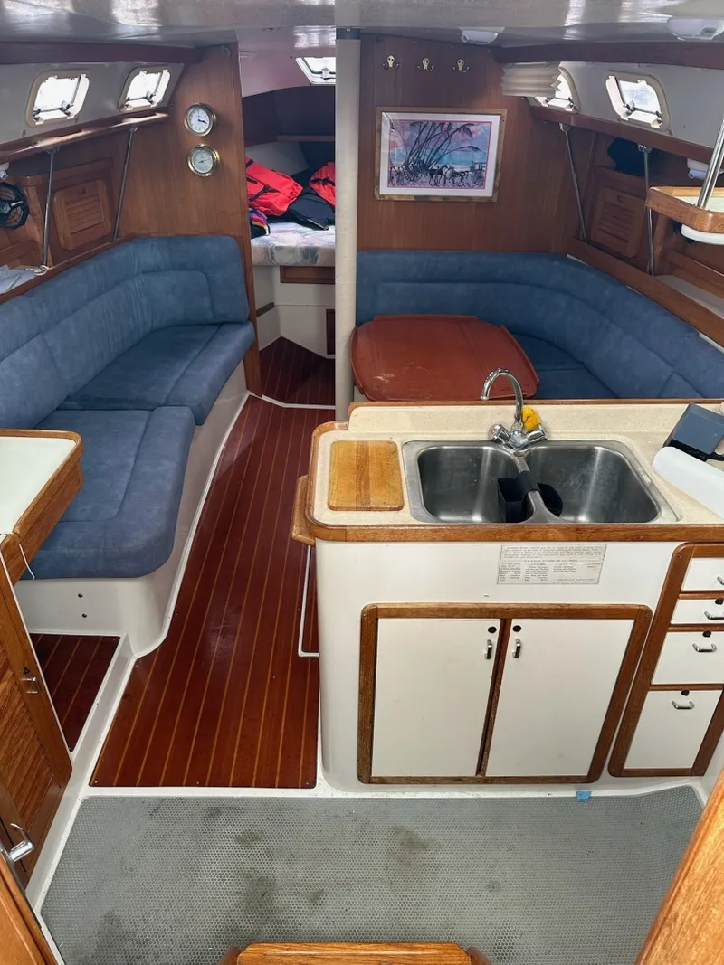 Slide: The Image of Catalina 34 mkII 1996 - 7938183