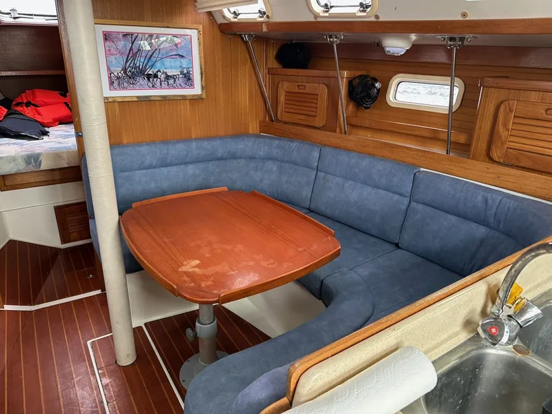 Slide: The Image of Catalina 34 mkII 1996 - 7938204