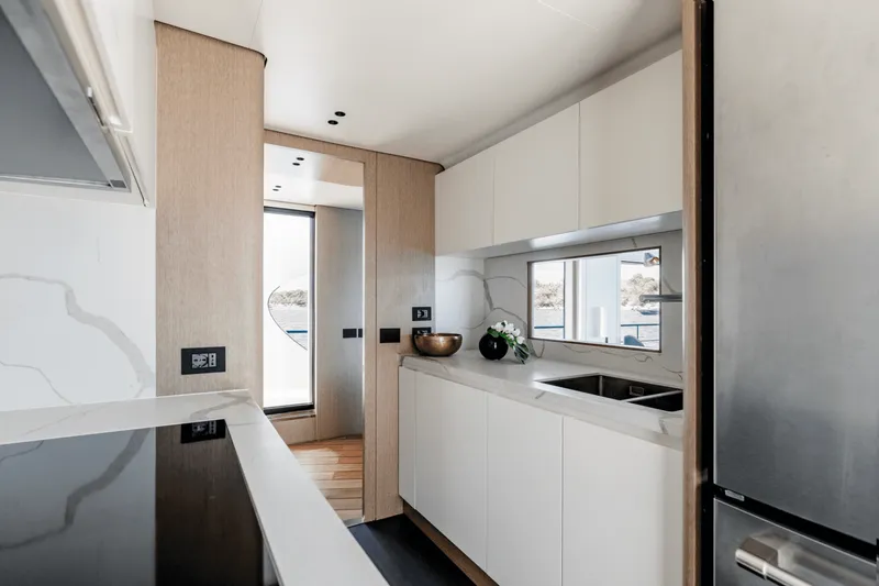 Slide: The Image of Azimut Grande 26M 2027 - 7938394