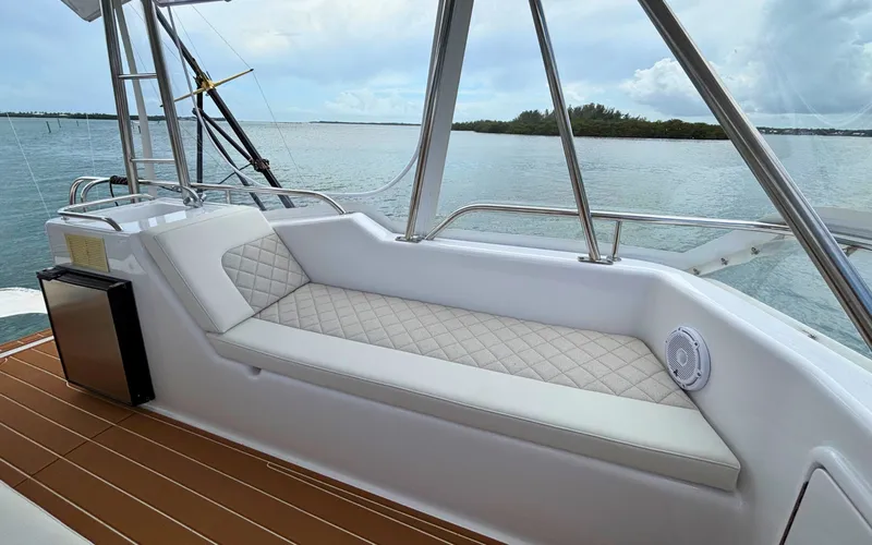 Slide: The Image of Riviera 43  Convertible 2001 - 8052576