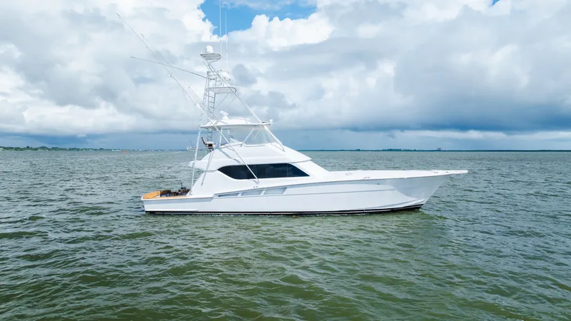 Slide: The Image of Hatteras 60 Convertible 2005 - 8053256