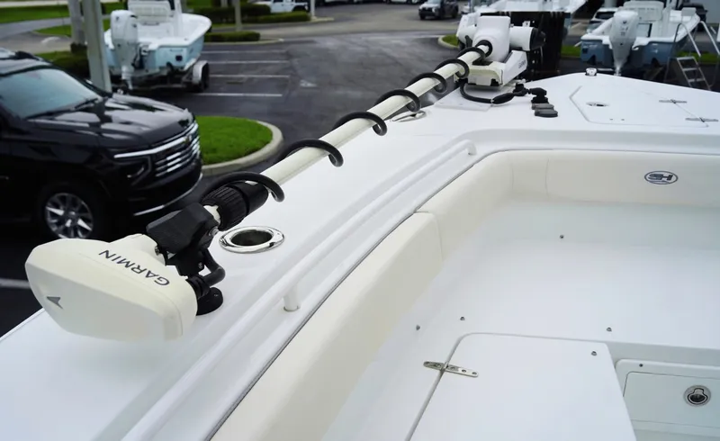 Slide: The Image of Sea Hunt Gamefish 27FS 2025 - 7949469