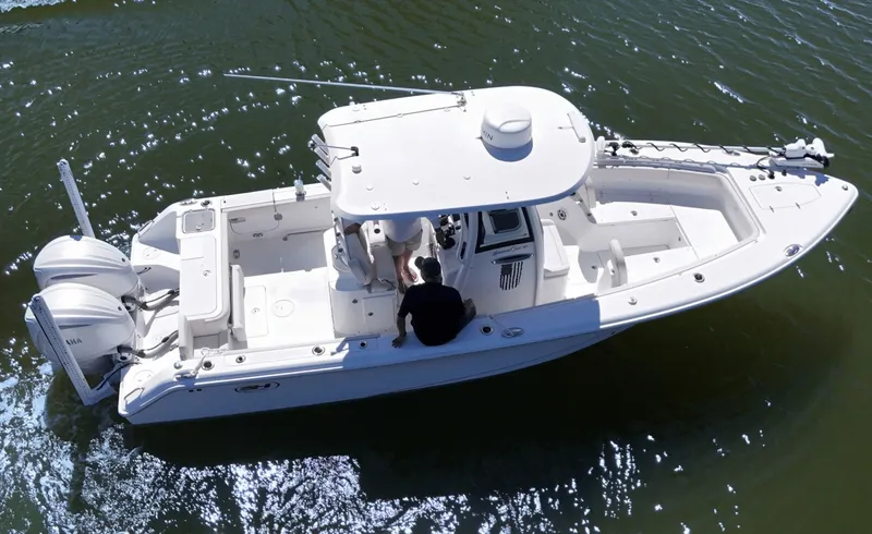 Slide: The Image of Sea Hunt Gamefish 27FS 2025 - 7949419