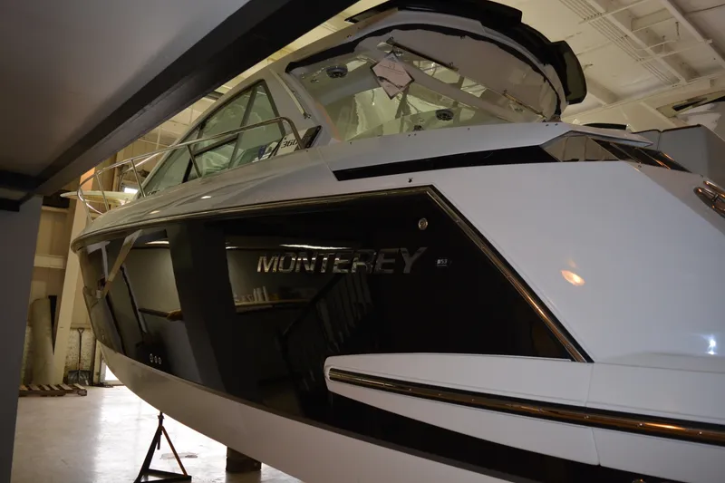 Slide: The Image of Monterey 360 SC 2018 - 7951186