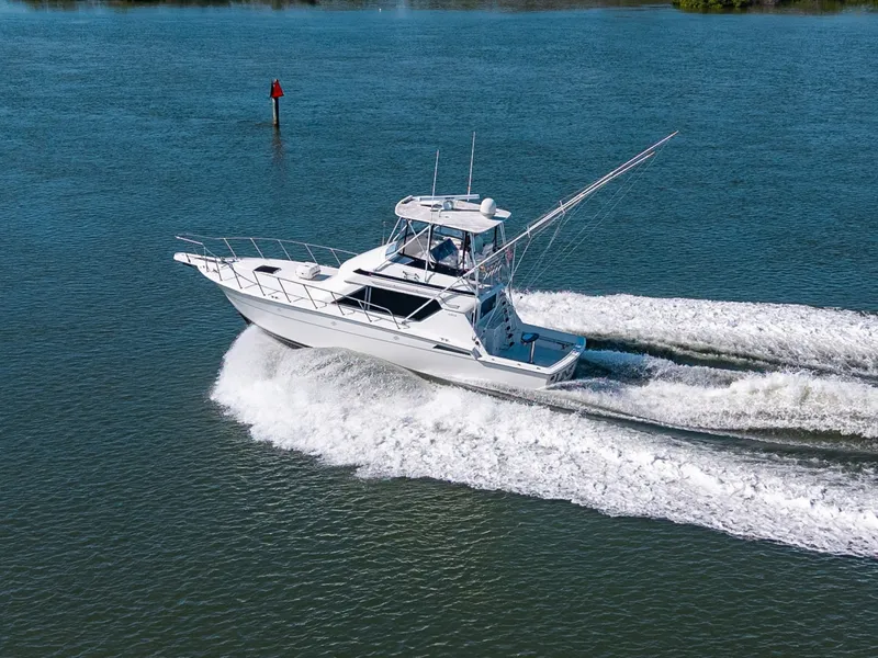 Slide: The Image of Hatteras 43 Convertible 1995 - 7951553