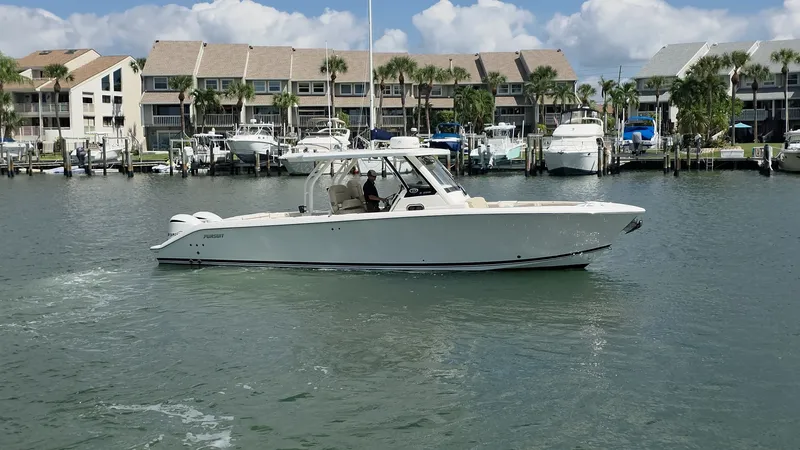 Slide: The Image of Pursuit 328 Sport 2019 - 7951660