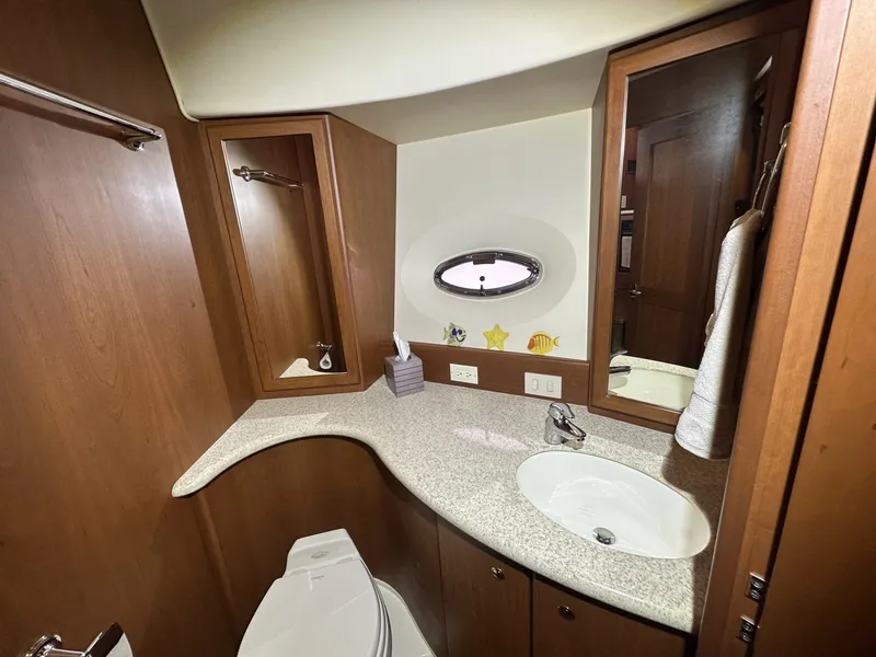Slide: The Image of Silverton 43 Motor Yacht 2005 - 7953184