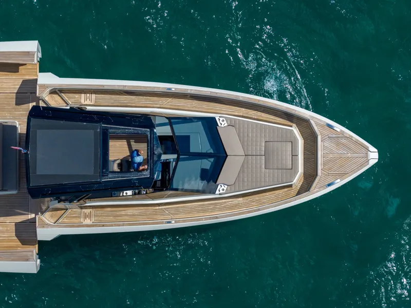 Slide: The Image of Evo Marine R4 2023 - 8064497
