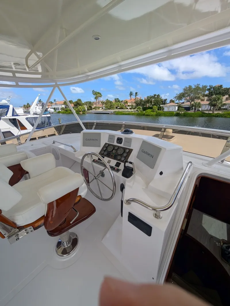 Slide: The Image of Offshore 54 Pilothouse 1998 - 8140280