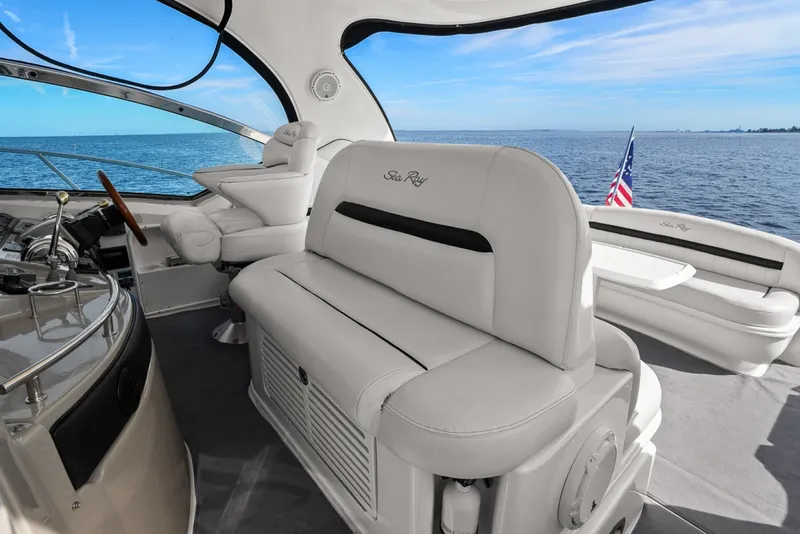 Slide: The Image of Sea Ray 420 Sundancer 2005 - 7953612