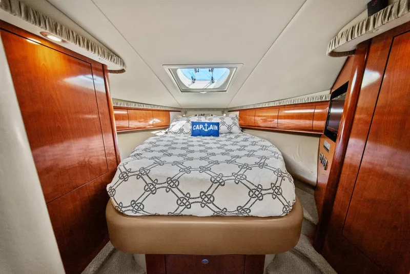 Slide: The Image of Sea Ray 420 Sundancer 2005 - 7953576
