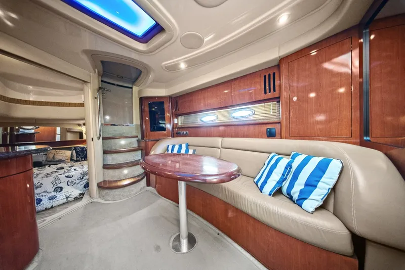Slide: The Image of Sea Ray 420 Sundancer 2005 - 7953585
