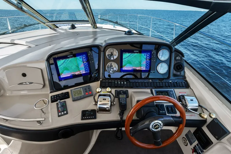 Slide: The Image of Sea Ray 420 Sundancer 2005 - 7953613