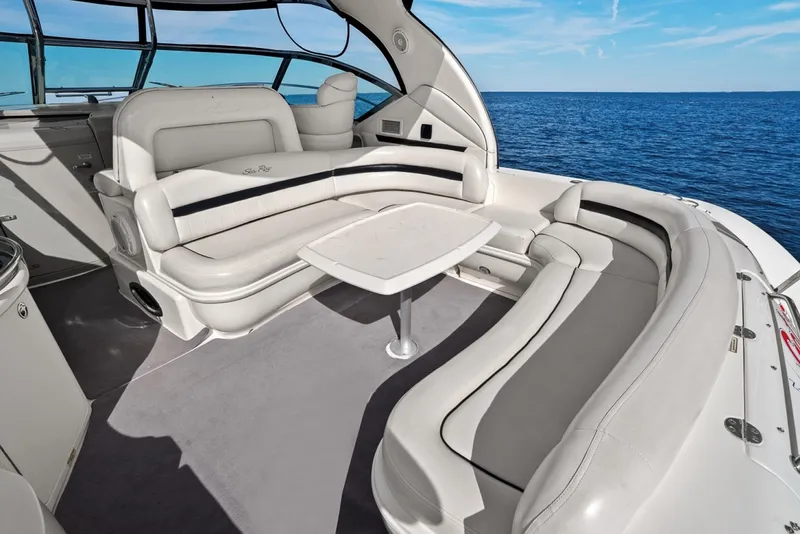 Slide: The Image of Sea Ray 420 Sundancer 2005 - 7953605