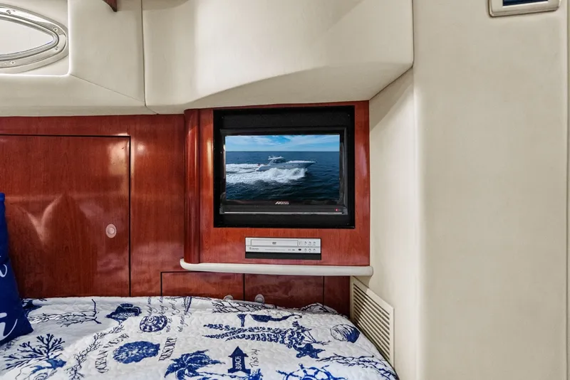 Slide: The Image of Sea Ray 420 Sundancer 2005 - 7953598