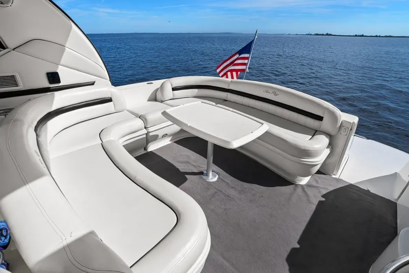 Slide: The Image of Sea Ray 420 Sundancer 2005 - 7953606