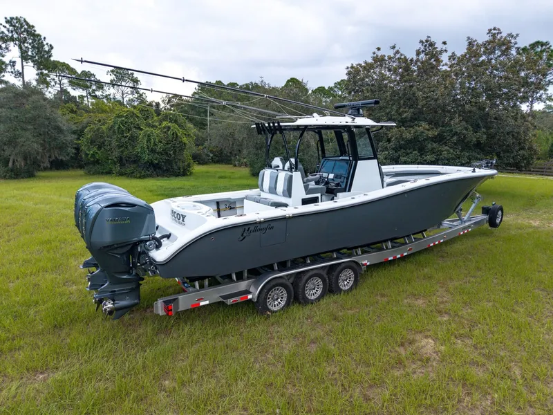 Slide: The Image of Yellowfin 36 Offshore 2026 - 7953735