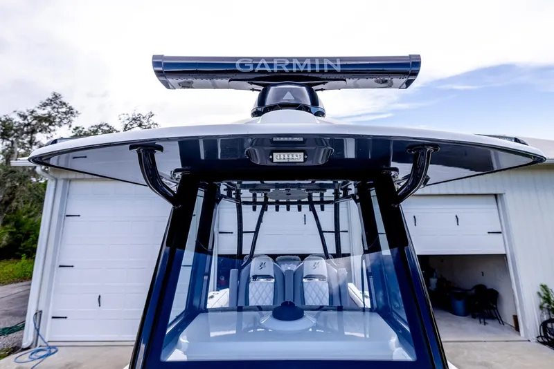 Slide: The Image of Yellowfin 36 Offshore 2026 - 7953765