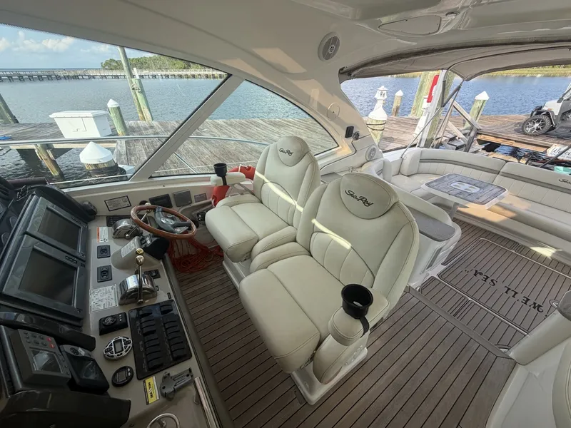 Slide: The Image of Sea Ray 480 2006 - 7953808