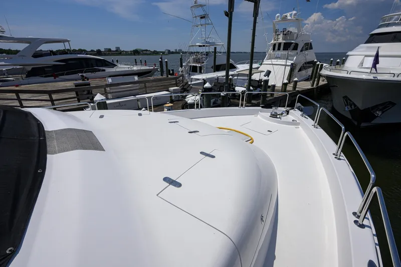 Slide: The Image of Hatteras 80 Motor Yacht 2013 - 7954291