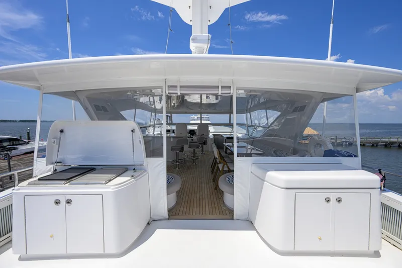 Slide: The Image of Hatteras 80 Motor Yacht 2013 - 7954267