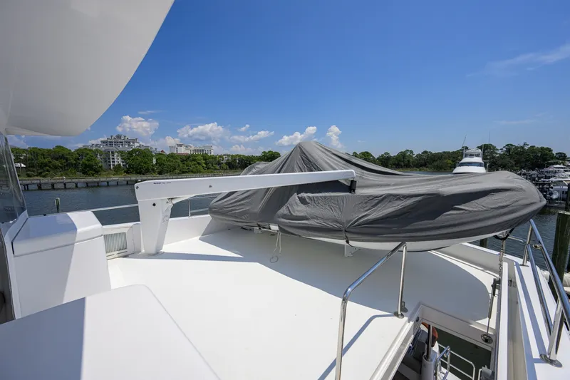 Slide: The Image of Hatteras 80 Motor Yacht 2013 - 7954264