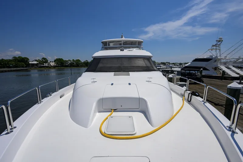 Slide: The Image of Hatteras 80 Motor Yacht 2013 - 7954290