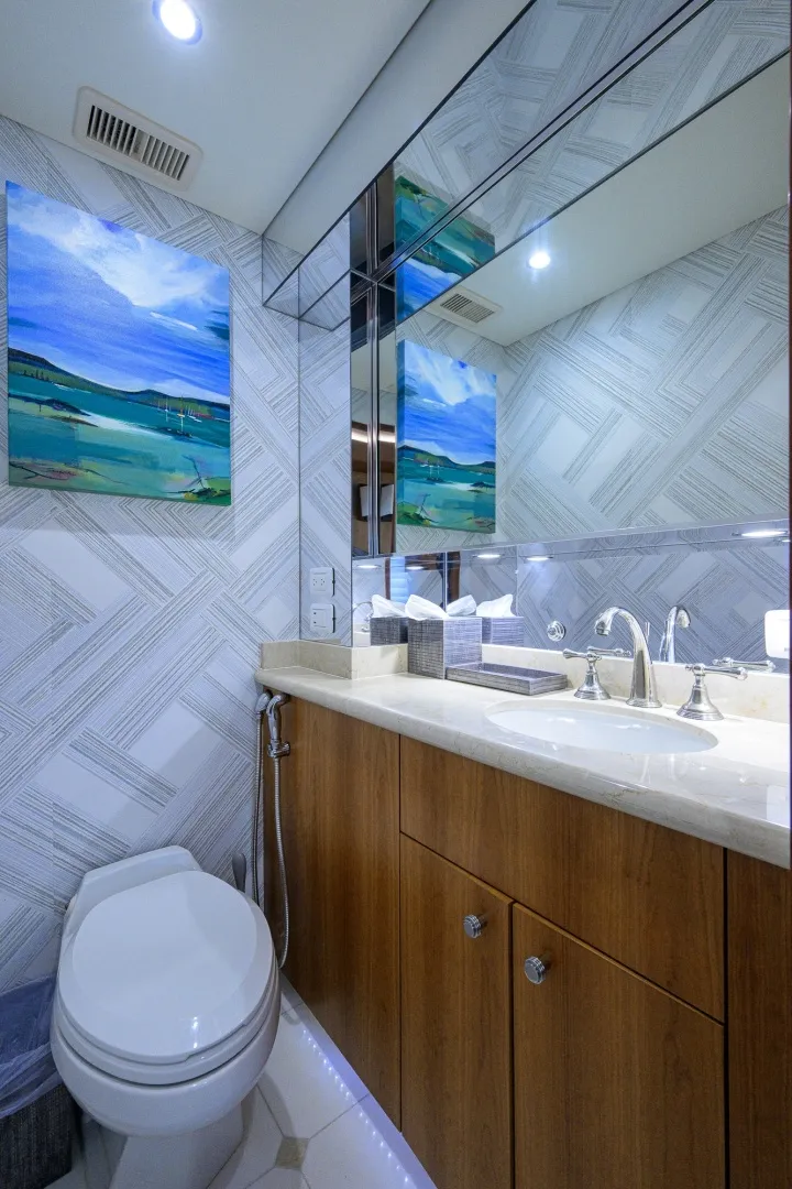 Slide: The Image of Hatteras 80 Motor Yacht 2013 - 7954181