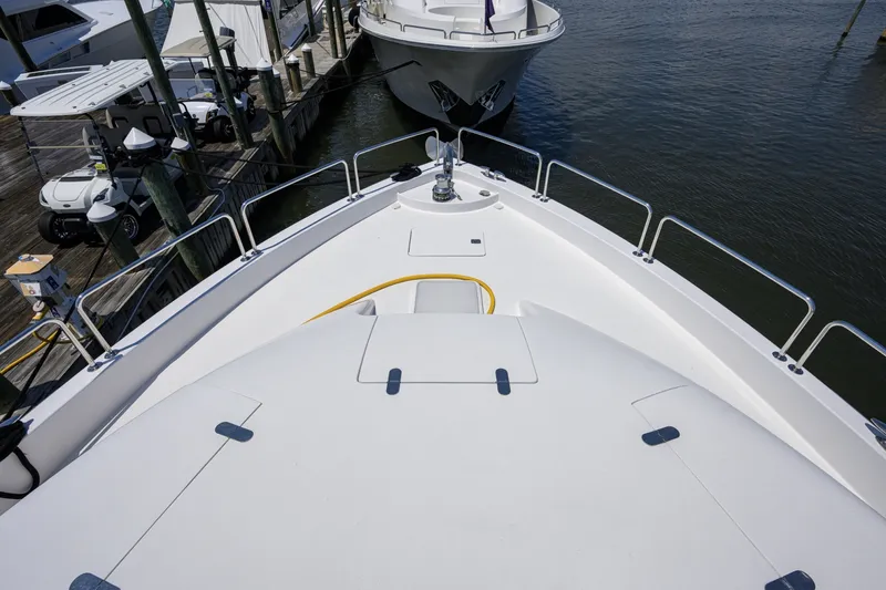 Slide: The Image of Hatteras 80 Motor Yacht 2013 - 7954288