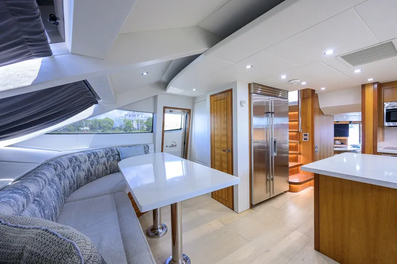 Slide: The Image of Hatteras 80 Motor Yacht 2013 - 7954193