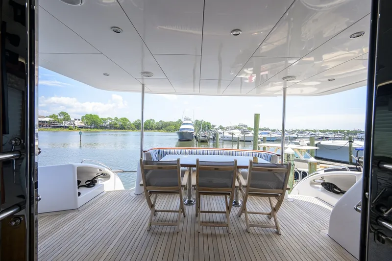 Slide: The Image of Hatteras 80 Motor Yacht 2013 - 7954251