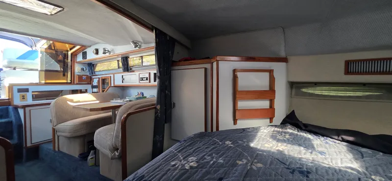 Slide: The Image of 1988 Sea Ray 340 - 8053627