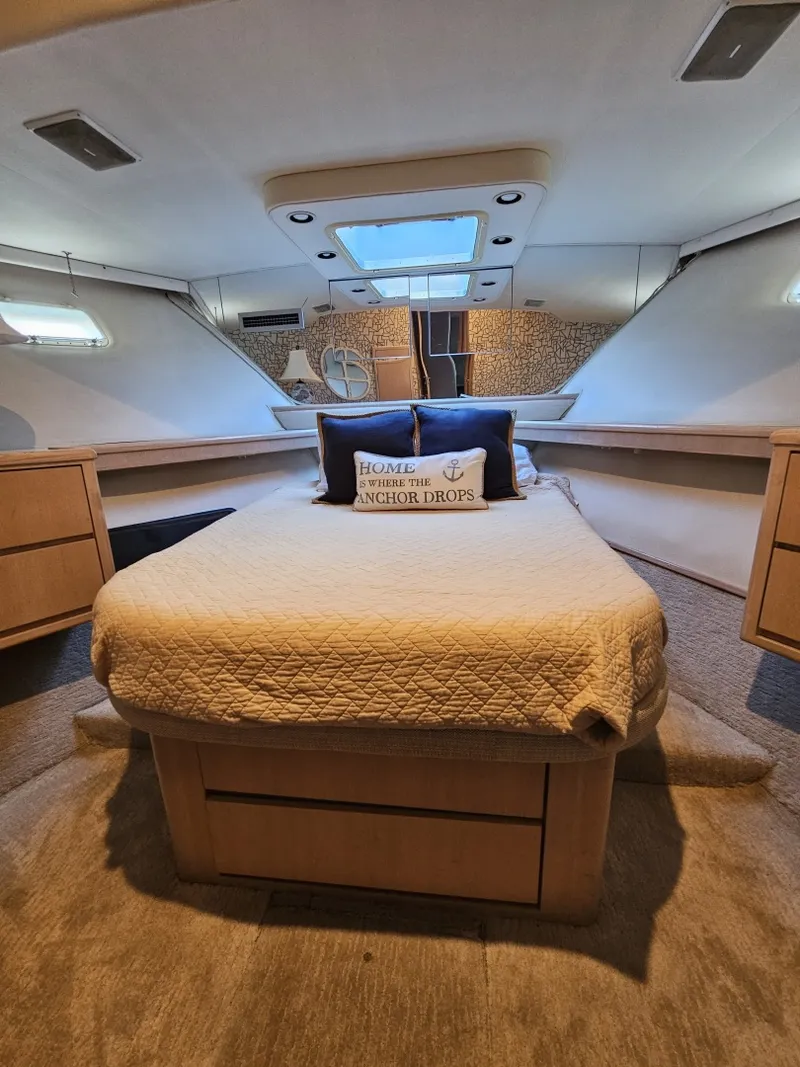 Slide: The Image of Hatteras 70 Cockpit Motor Yacht 1991 - 7958876