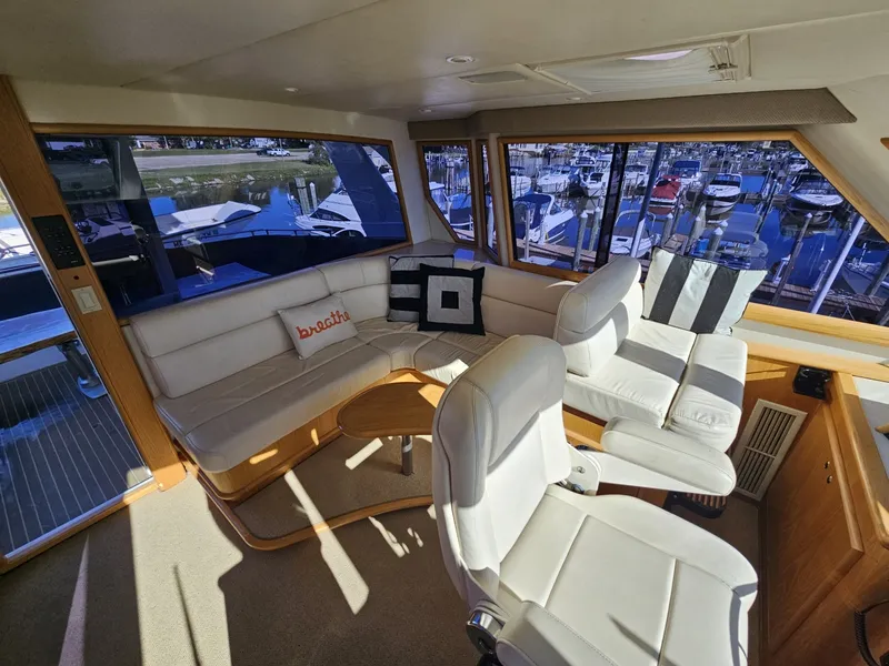 Slide: The Image of Hatteras 70 Cockpit Motor Yacht 1991 - 7958861
