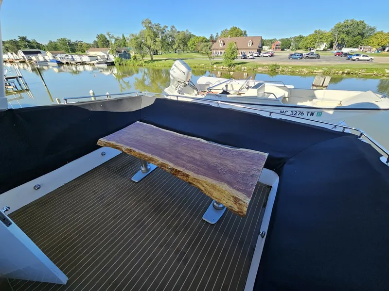 Slide: The Image of Hatteras 70 Cockpit Motor Yacht 1991 - 7958867