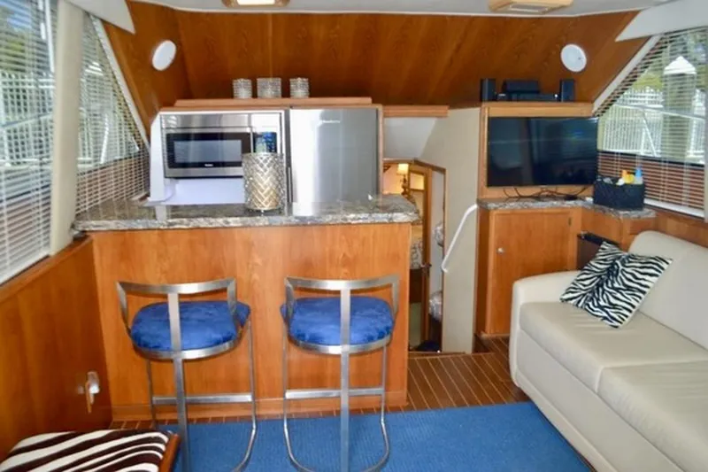 Slide: The Image of Hatteras 39 Convertible 1995 - 7959061