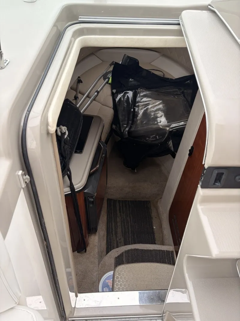 Slide: The Image of Sea Ray 240 Sundancer 2007 - 8169720