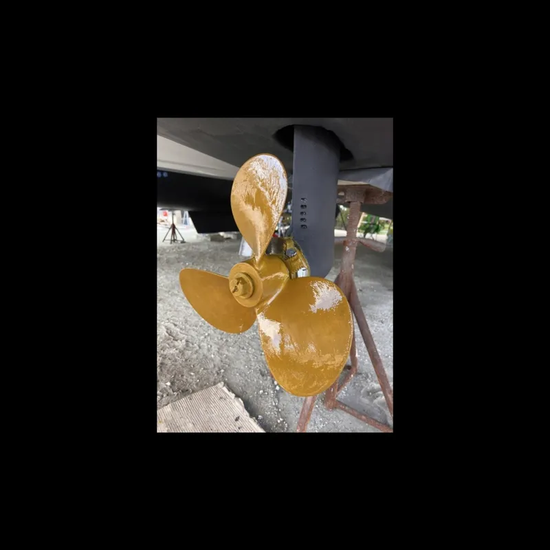 Slide: The Image of Bali 4.2 2023 - 7959955